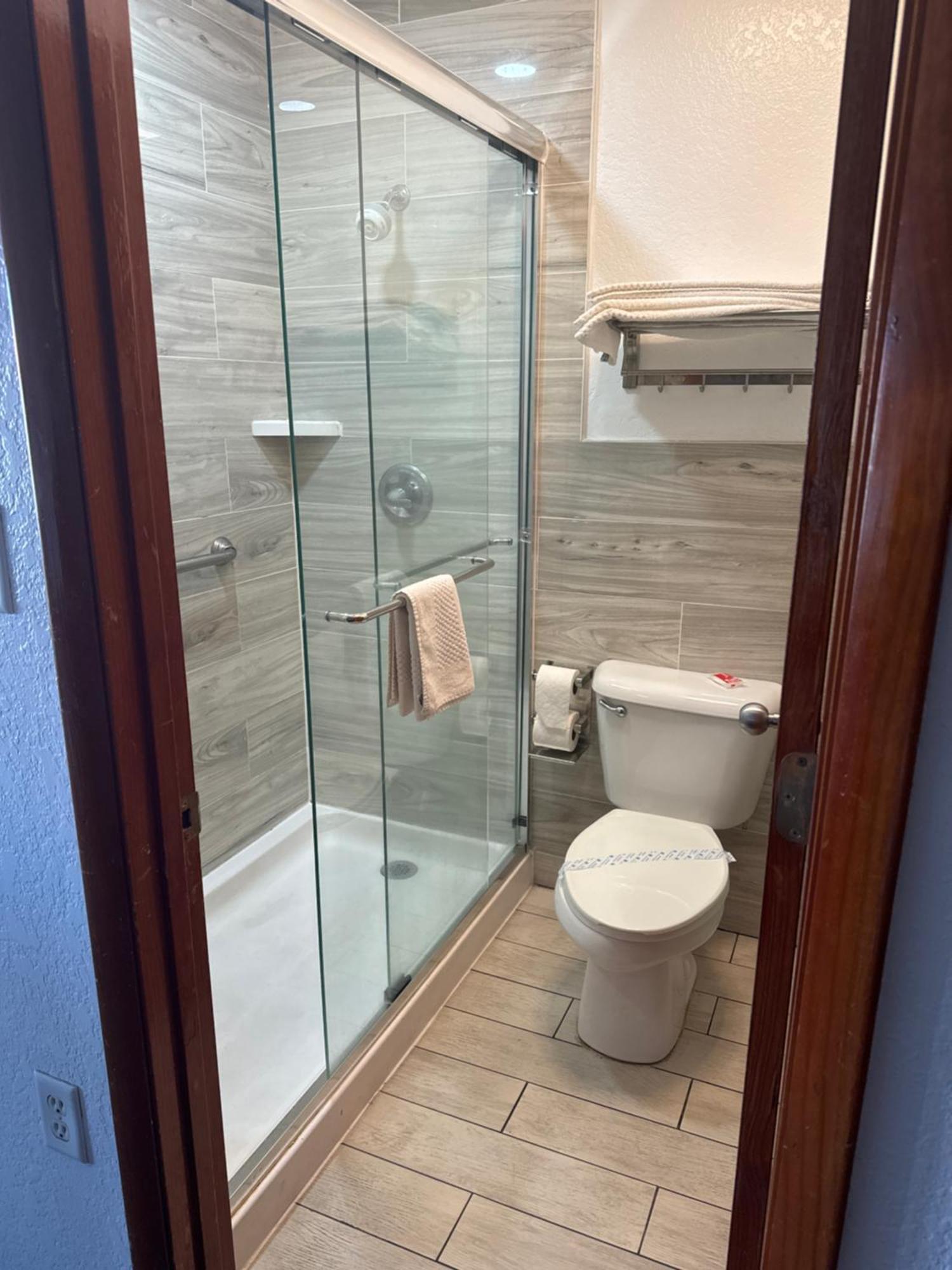 Econolodge Inn & Suites Albany Ngoại thất bức ảnh