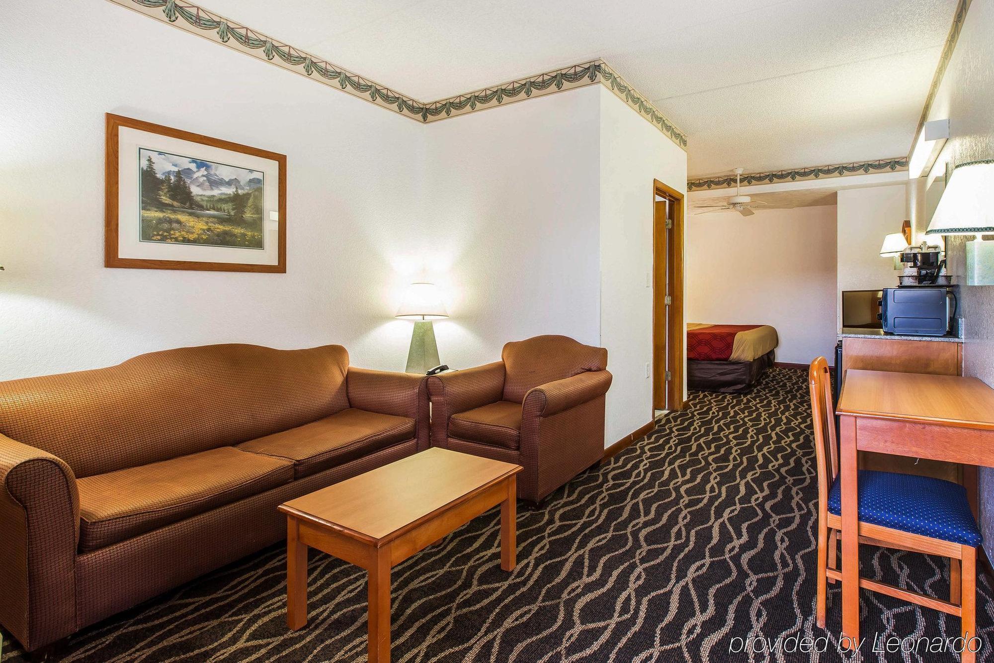 Econolodge Inn & Suites Albany Ngoại thất bức ảnh